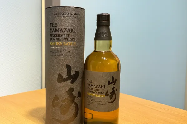 야마자키 스모키 배치 음용법과 얼음 조합 꿀팁 관련 이미지